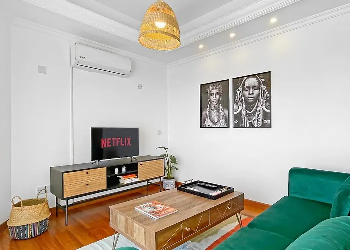 アパート 180° Seaview Apt. Right On Famous Promenade ラルナカ